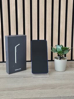 Samsung Galaxy S25 256GB Navy | ZÁNOVNÝ - 2