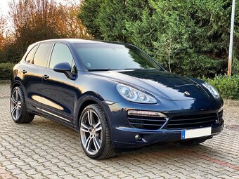 Porsche Cayenne 2011, 3.0 TDi 176 kW - 2