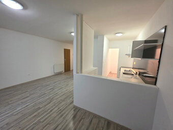 Prenajmeme 3+kk byt, Žilina - Bytčická ul., 65 m², R2 SK. - 2