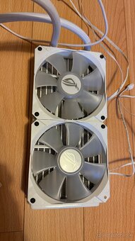 Asus rog strix 240mm - 2