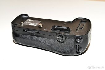 Battery Grip pro Nikon D800/D800E - 2