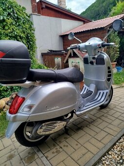 vespa GT 200 L - 2