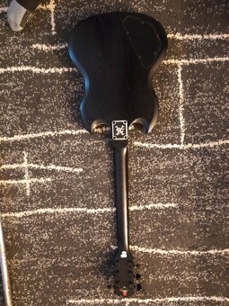 Elektrická gitara SX Pirate - 2