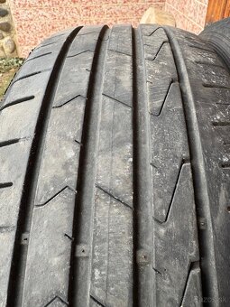 Letné pneumatiky 215/60 r16 - 2