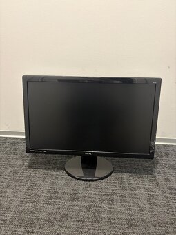 BENQ monitor - 2