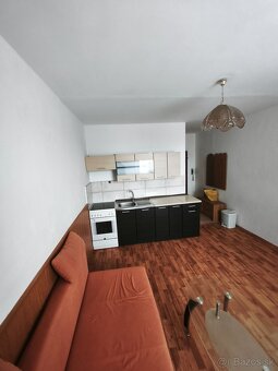 Na predaj ,prenájom Garsónky Veľké Kapušany - 2