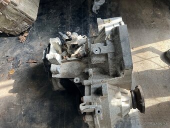 Manuálna 5 stupňová prevodovka LHW - 2