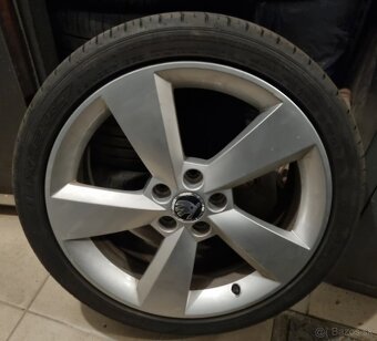 Elekróny originál Škoda r 17 - 2