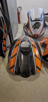 Predám lamináty YAMAHA YZF R1 - 2