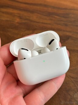 Apple AirPods Pro 1 originalne komplet balenie - 2
