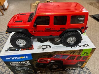 Predám Axial SCX10 III Jeep JLU Wrangler 1:10 4WD - 2