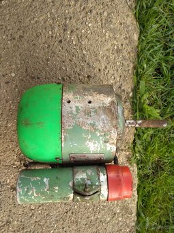Predám Elektromotor na 230V. - 2