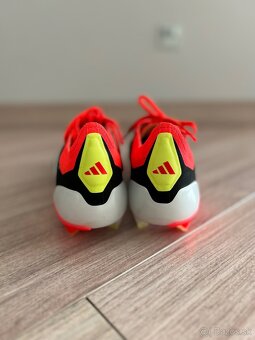 KOPAČKY ADIDAS PREDATOR - 2