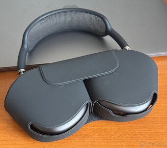 Apple AirPods Max Space Gray - ako nové - 2