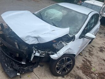 Rozpredám na diely Kia Ceed II HB 1.4 CRDi 66kw D4FC - 2