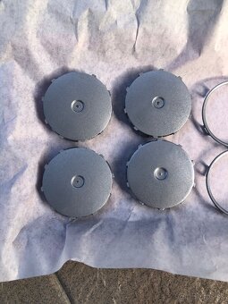 BMW krytky kolies - 2