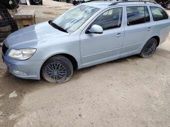 Škoda Octavia - 2