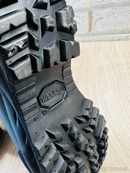 Kvalitné topánky BOSP Gore-Tex - v. 9 - Nové - 2