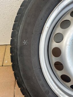 Predam koleso na VW T5 - 2