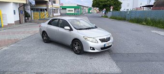 Toyota Corolla 1.6 benzin 97kw - 2