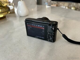 SONY DSC-RX100 - 2