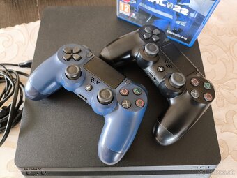 SONY PlayStation 4 slim + 2 ovládače + NHL22 - 2