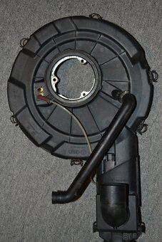 Airbox VW Audi Škoda  056 129 620 - 2