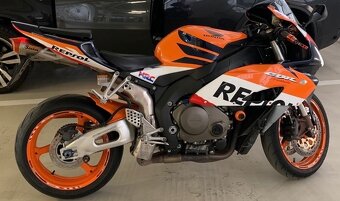 HONDA CBR 1000 RR, rv: 2005, model sc57 , REPSOL edícia - 2