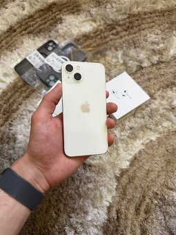 iPhone 13+ AirPods 3+ ochrane skla a kryty - 2