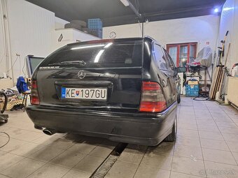 Mercedes-Benz C 220cdi S202 - 2