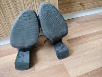 Predám dámske topánky - 2