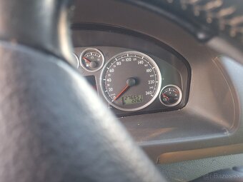 VW SHARAN 1,9TDI 85KW 4X4 MOTION 7 MIESTNE - 2