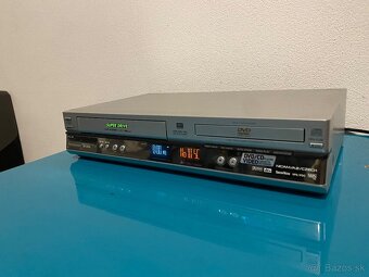 Predám videorekordér Panasonic NV-VP30 - 2