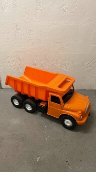 Dino Tatra 148 oranžová - 2