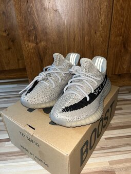 Yeezy 350 - 2