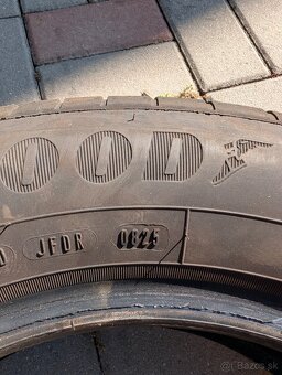 Predám 4ks letné pneumatiky 185/65 R15 - 2