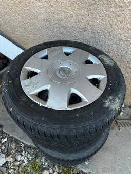 Nissan letne gumy 185/65R15 - 2