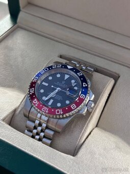 Rolex GMT Pepsi - 2