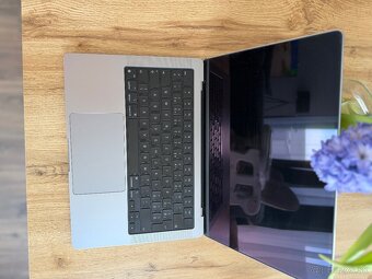 MacBook Pro 14” M1 Pro, 16GB RAM, 1TB SSD - 2