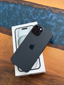 iPhone 15 256gb originalny stav - 2