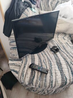 Tv Samsung 66cm - 2