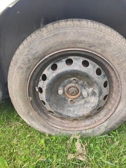 PIRELLI 175/65 R 14 82T + DISKY R14 - 2