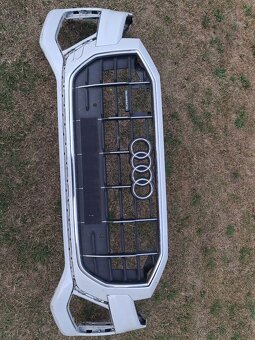 Predný naraznik audi Q8 č.d 4M8807437  /A/B - 2