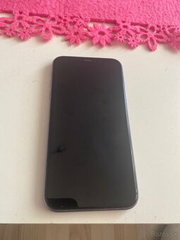 Iphone 11 fialovy - 2