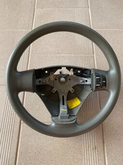 Hyundai Accent - volant multifunkčný - 2