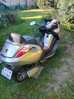Peugeot satelis 250 - 2