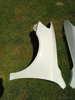 Biele blatniky octavia2 facelift - 2