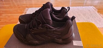 Adidas AX4 GTX, UK11 - 2