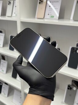 Apple iPhone 15 Pro 128GB Natural Titanium - 2