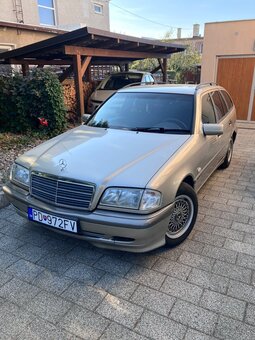 Mercedes C220 - 2